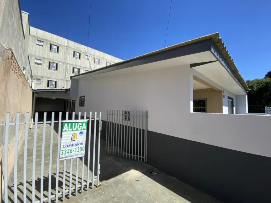 Foto 1 de Casa com 3 Quartos para alugar, 90m² em Umbara, Curitiba