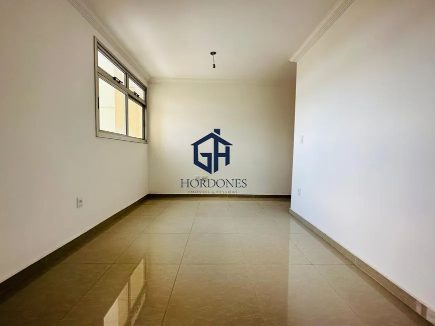 Foto 1 de Apartamento com 3 Quartos à venda, 65m² em Rio Branco, Belo Horizonte