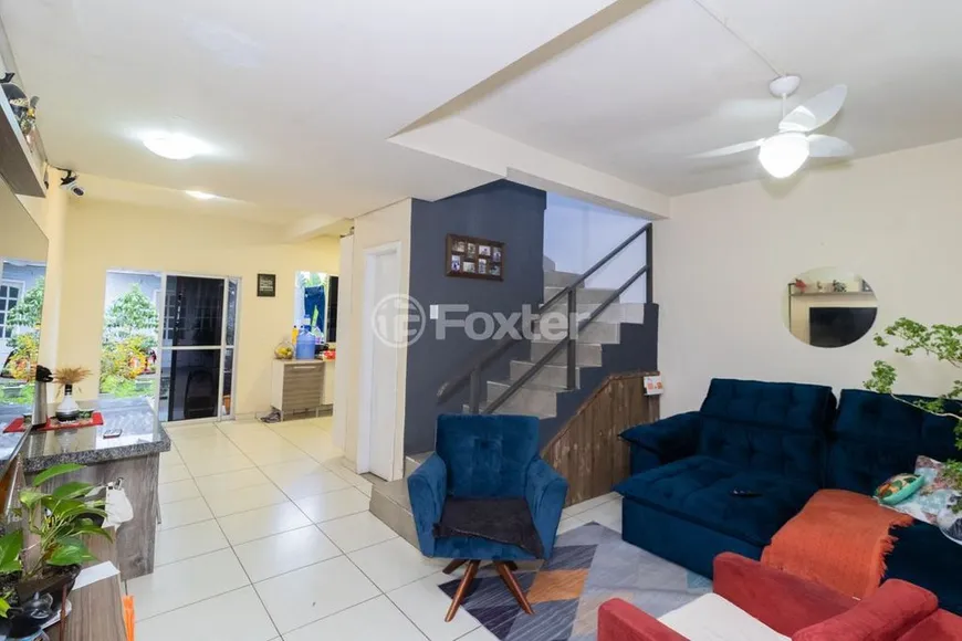 Foto 1 de Casa com 3 Quartos à venda, 90m² em Olaria, Canoas