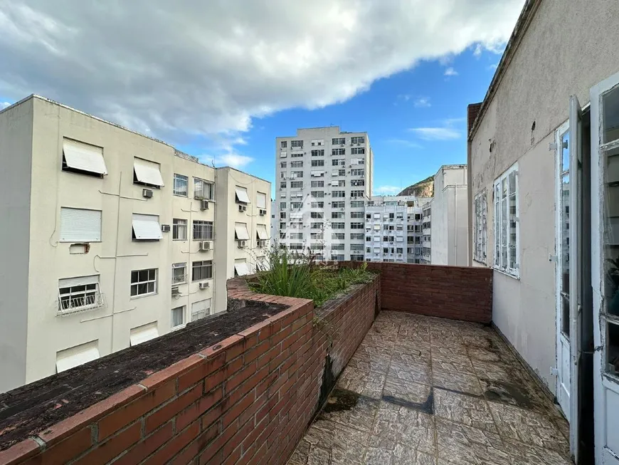 Foto 1 de Cobertura com 3 Quartos à venda, 190m² em Copacabana, Rio de Janeiro