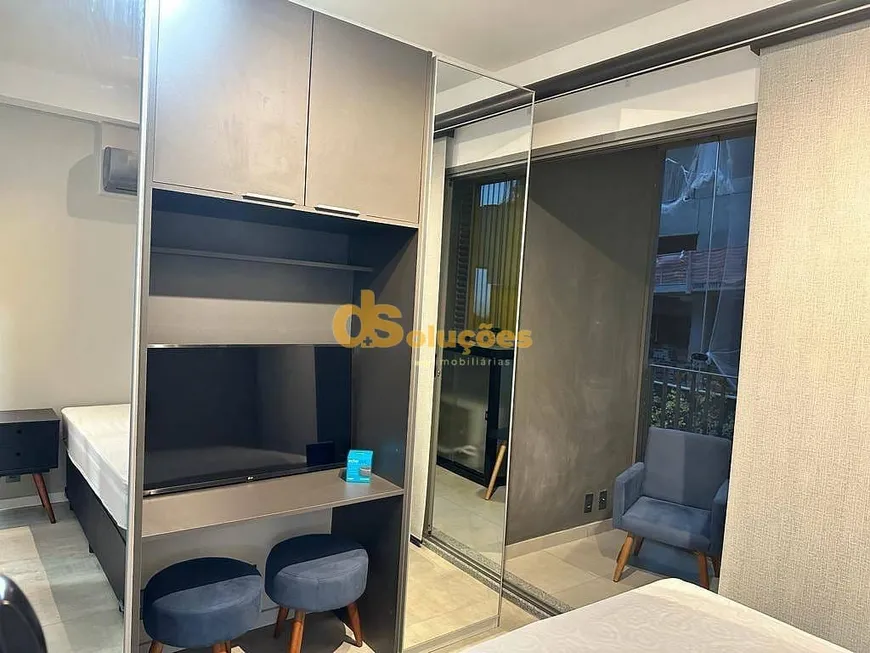 Foto 1 de Apartamento com 1 Quarto para venda ou aluguel, 24m² em Sumarezinho, São Paulo