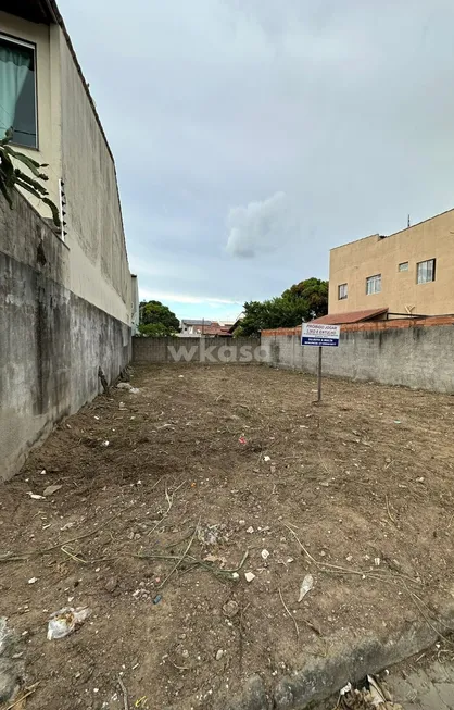 Foto 1 de Lote/Terreno à venda, 200m² em Morada de Laranjeiras, Serra