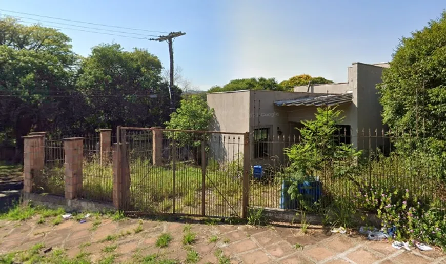 Foto 1 de Casa com 5 Quartos à venda, 280m² em Vila Ipiranga, Porto Alegre