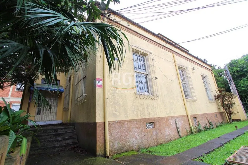 Foto 1 de Sala Comercial para alugar, 32m² em Teresópolis, Porto Alegre