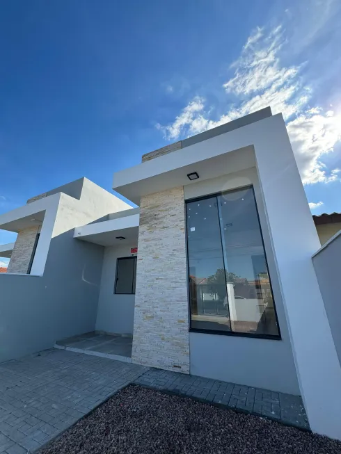 Foto 1 de Casa com 2 Quartos à venda, 65m² em Nazare Centro, Cidreira