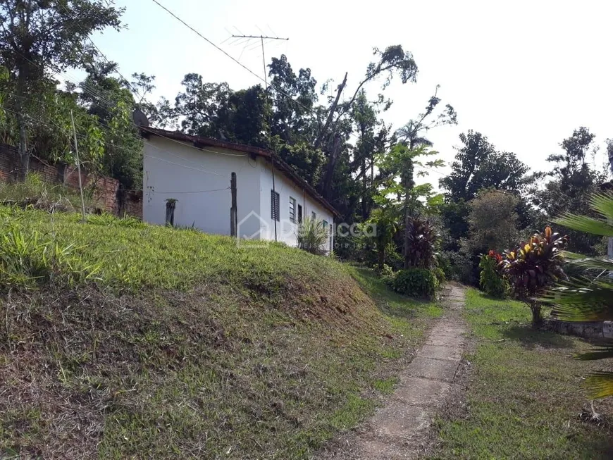 Foto 1 de Fazenda/Sítio com 3 Quartos à venda, 177m² em Sousas, Campinas