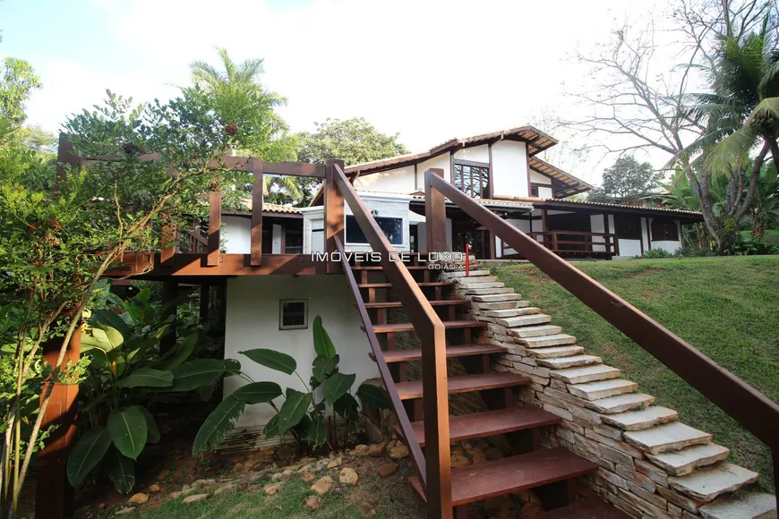 Foto 1 de Casa de Condomínio com 4 Quartos à venda, 465m² em Residencial Aldeia do Vale, Goiânia