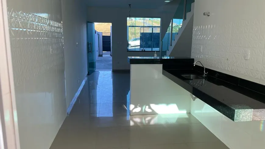 Foto 1 de Casa com 2 Quartos à venda, 82m² em Novo Centro, Santa Luzia