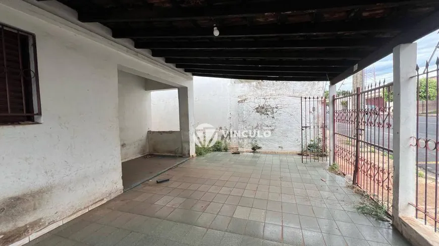Foto 1 de Casa com 3 Quartos à venda, 55m² em Quinta Boa Esperança, Uberaba