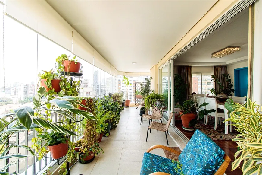 Foto 1 de Apartamento com 4 Quartos à venda, 278m² em Paraíso, São Paulo