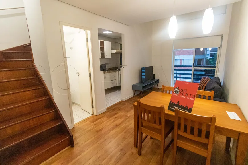 Foto 1 de Flat com 1 Quarto à venda, 55m² em Moema, São Paulo