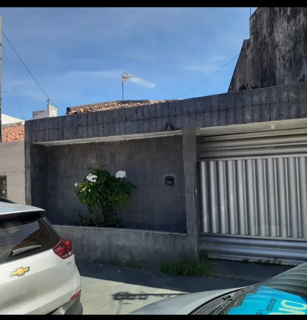 Foto 1 de Casa com 3 Quartos à venda, 85m² em Luzia, Aracaju