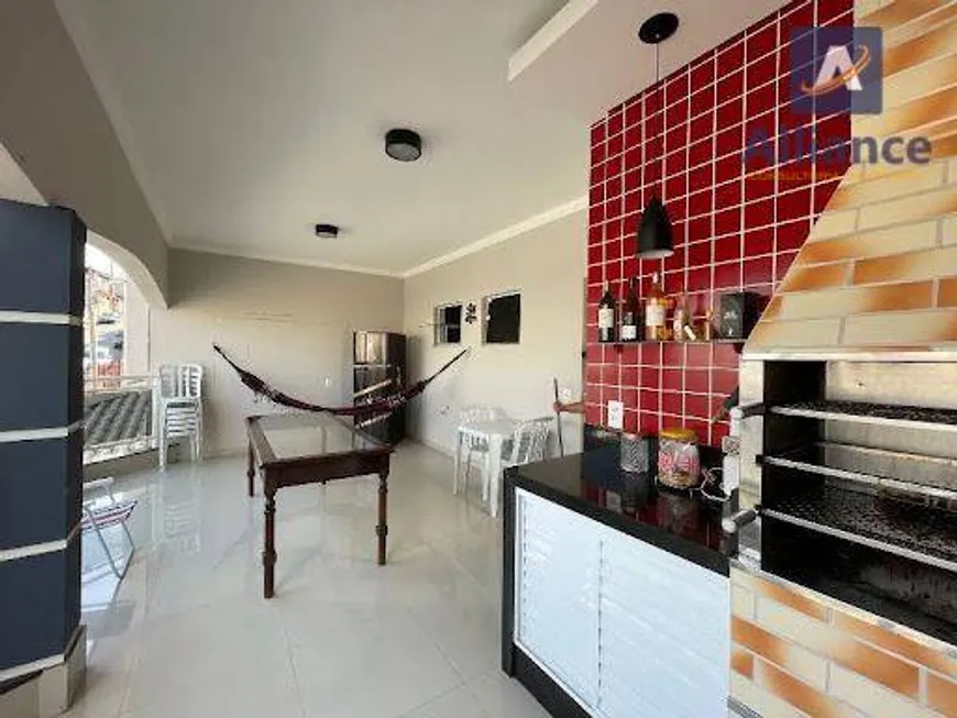 Foto 1 de Casa com 6 Quartos à venda, 160m² em Santo Antonio, Louveira