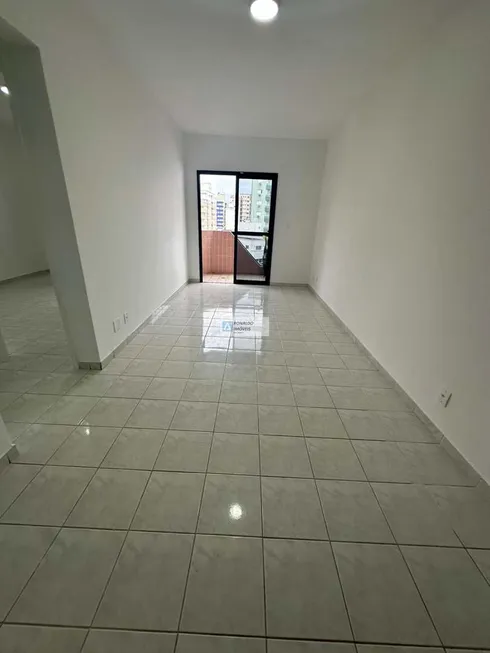 Foto 1 de Apartamento com 1 Quarto à venda, 52m² em Vila Guilhermina, Praia Grande