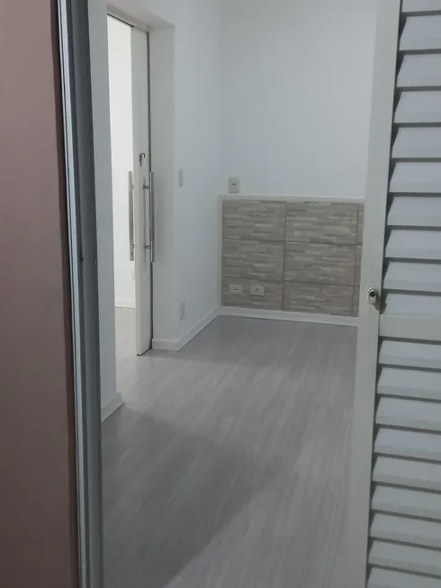 Foto 1 de Casa com 1 Quarto para alugar, 40m² em Jardim Santa Helena, São Paulo