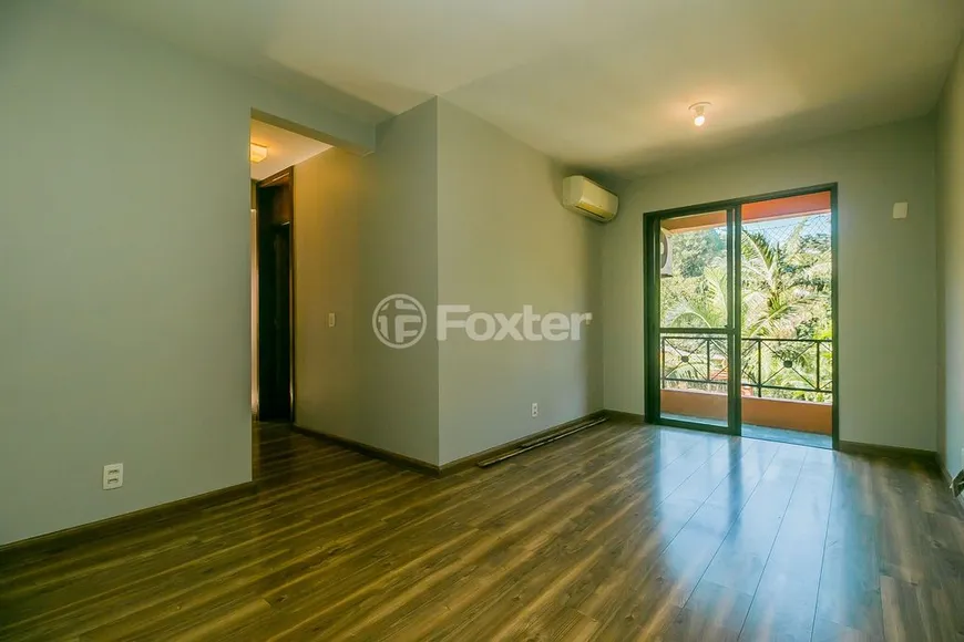 Foto 1 de Apartamento com 3 Quartos à venda, 68m² em Petrópolis, Porto Alegre