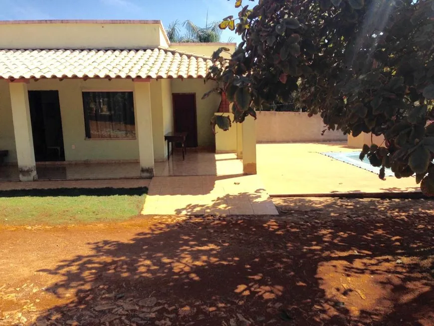 Foto 1 de Casa com 3 Quartos à venda, 1000m² em Area Rural de Sete Lagoas, Sete Lagoas