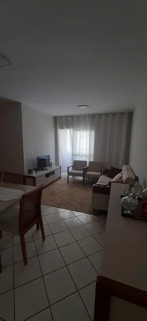 Foto 1 de Apartamento com 3 Quartos à venda, 76m² em Residencial Flamingo, Goiânia