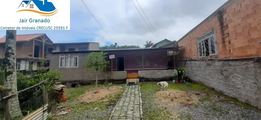 Foto 1 de Casa com 3 Quartos à venda, 80m² em Monte Alegre, Camboriú