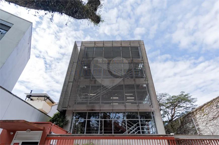 Foto 1 de Prédio Comercial para venda ou aluguel, 668m² em Alto de Pinheiros, São Paulo