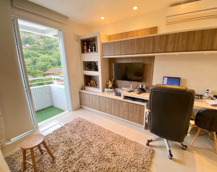 Foto 1 de Apartamento com 1 Quarto à venda, 56m² em Itacorubi, Florianópolis