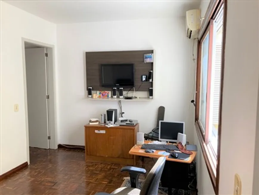 Foto 1 de Apartamento com 2 Quartos à venda, 74m² em Santana, Porto Alegre