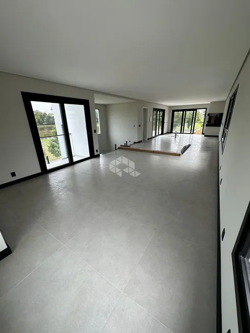 Foto 1 de Casa de Condomínio com 3 Quartos à venda, 200m² em Centro, Gravataí