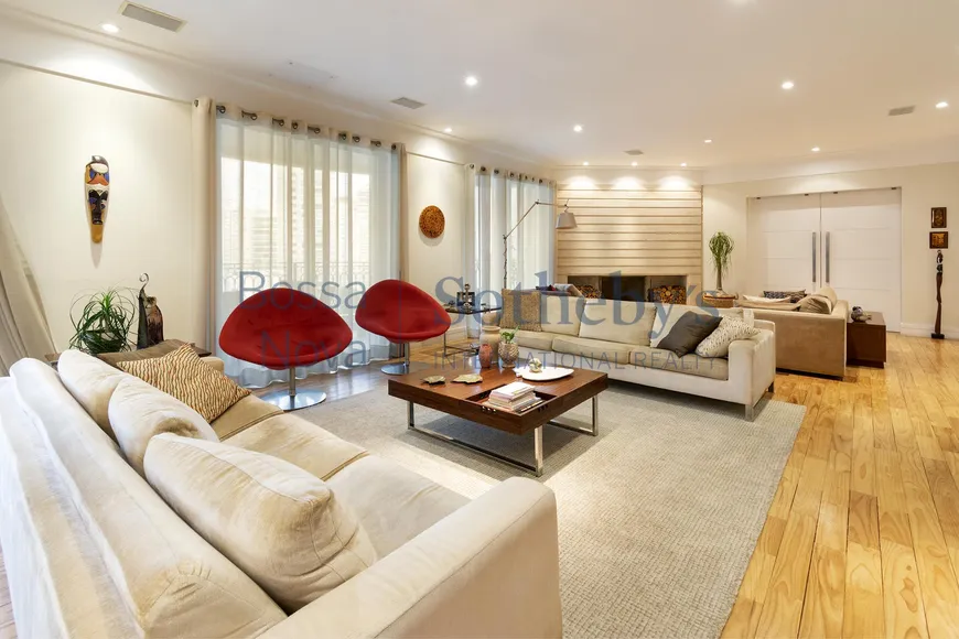 Foto 1 de Apartamento com 4 Quartos à venda, 300m² em Campo Belo, São Paulo
