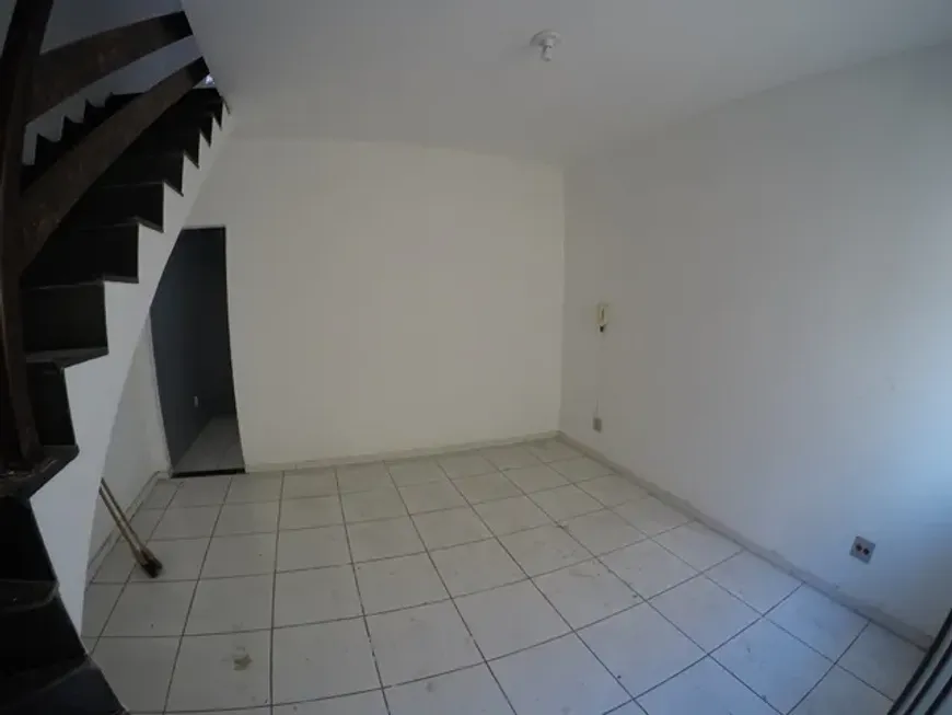 Foto 1 de Casa com 2 Quartos à venda, 60m² em Ouro Preto, Belo Horizonte