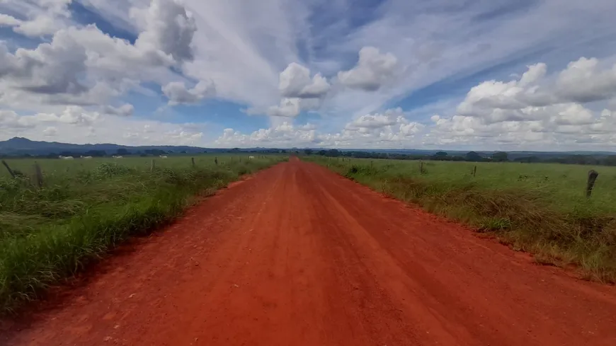 Foto 1 de Fazenda/Sítio com 5 Quartos à venda, 842m² em , Iporá