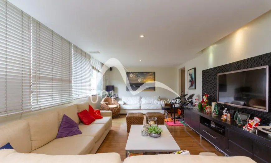 Foto 1 de Apartamento com 3 Quartos à venda, 154m² em Ipanema, Rio de Janeiro