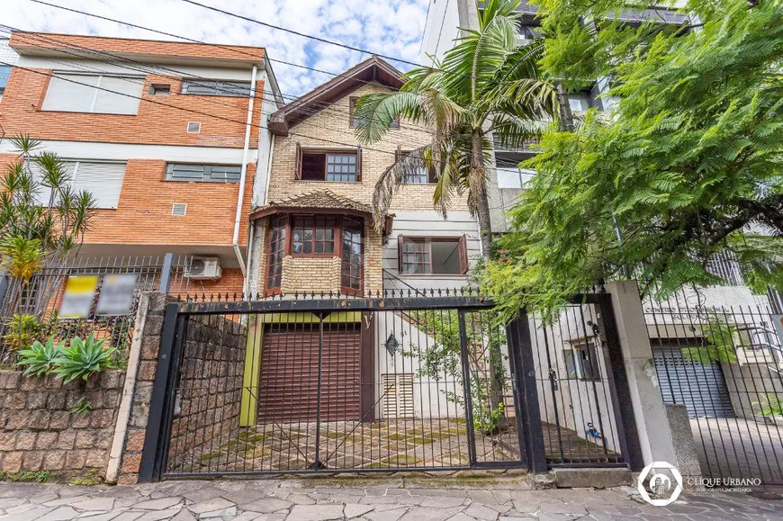 Foto 1 de Casa com 4 Quartos à venda, 330m² em Petrópolis, Porto Alegre