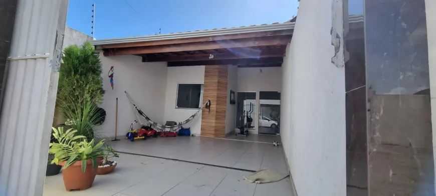 Foto 1 de Casa com 2 Quartos à venda, 55m² em Tomba, Feira de Santana