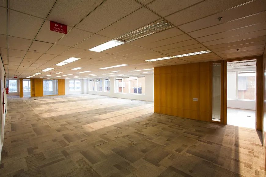 Foto 1 de Sala Comercial para alugar, 914m² em Chácara Santo Antônio, São Paulo