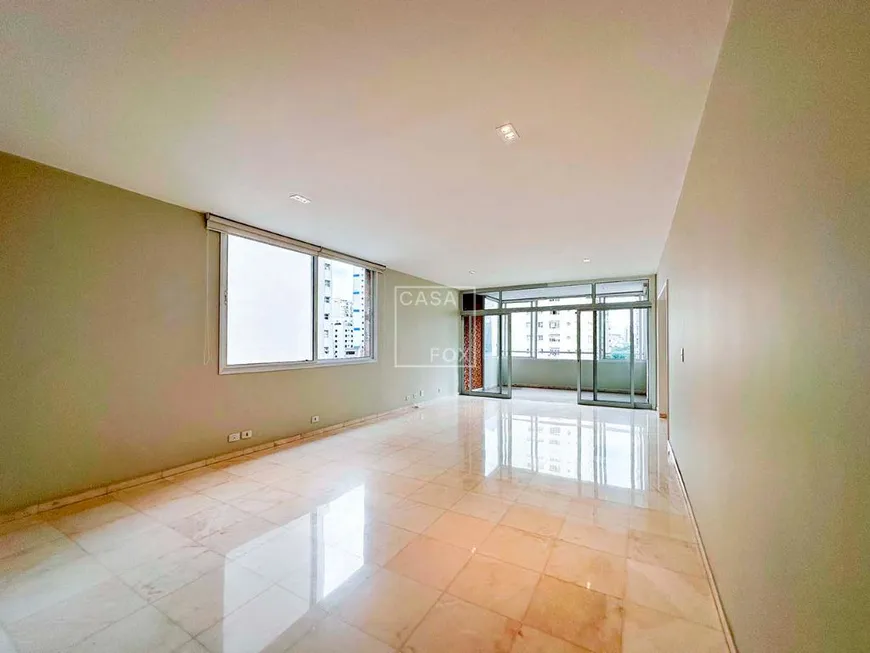Foto 1 de Apartamento com 3 Quartos à venda, 250m² em Jardim América, São Paulo