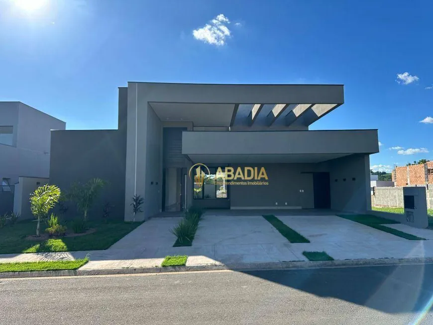 Foto 1 de Casa de Condomínio com 3 Quartos à venda, 260m² em Chacara Sao Jose, Jaguariúna