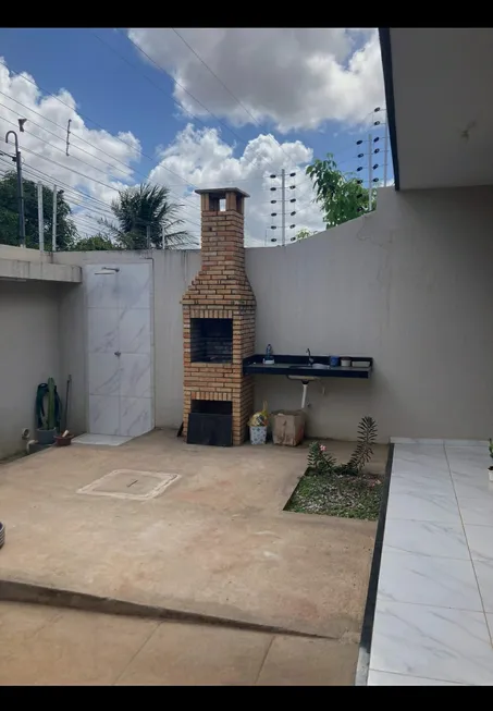 Foto 1 de Casa com 3 Quartos à venda, 91m² em Ancuri, Itaitinga