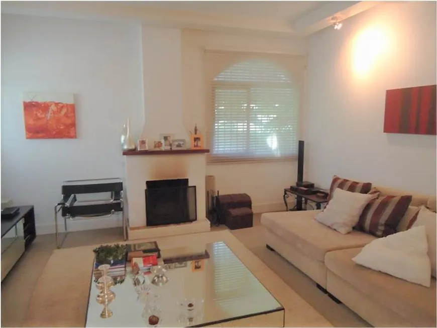 Foto 1 de Casa de Condomínio com 4 Quartos à venda, 640m² em Jardim Algarve, Cotia