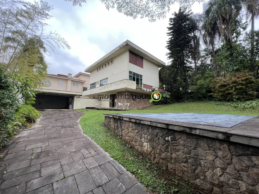 Foto 1 de Casa com 4 Quartos à venda, 348m² em Vila Tramontano, São Paulo