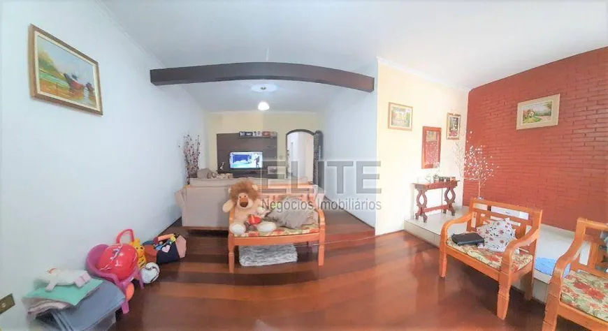 Foto 1 de Casa com 3 Quartos à venda, 235m² em Campestre, Santo André