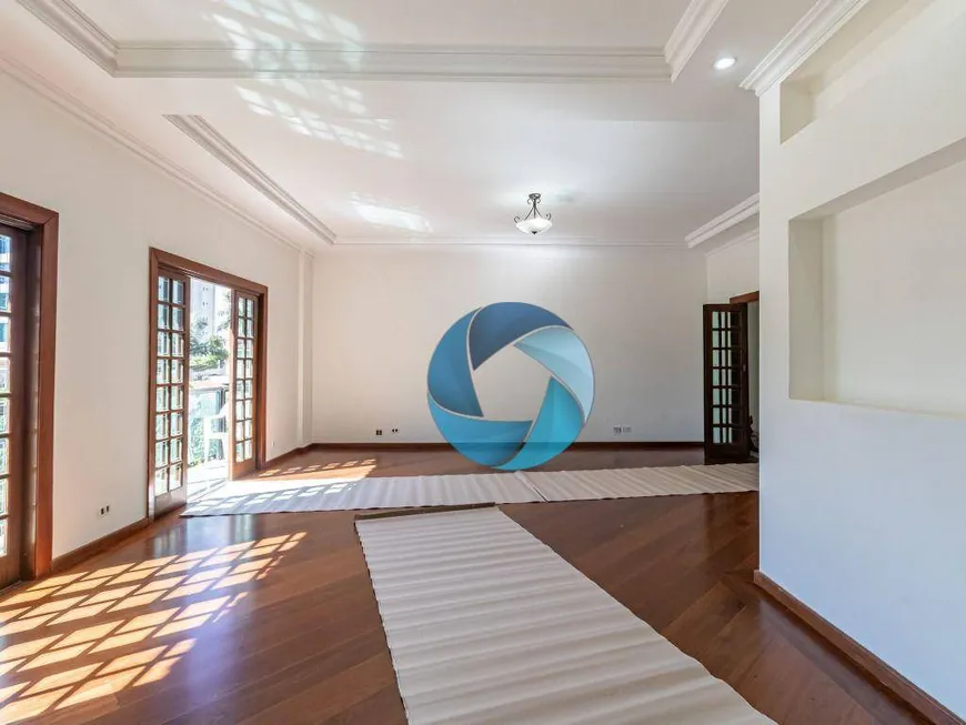 Foto 1 de Casa com 4 Quartos para venda ou aluguel, 500m² em Paraíso do Morumbi, São Paulo