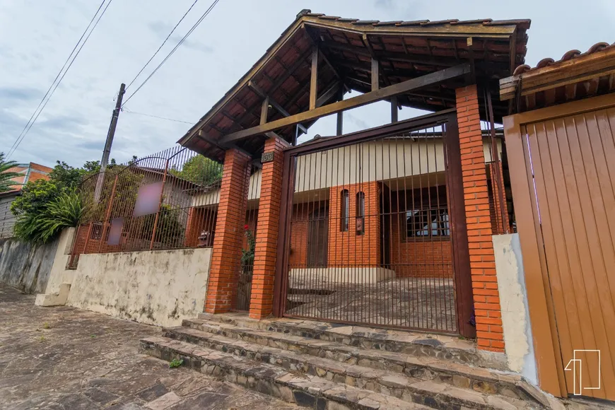 Foto 1 de Casa com 2 Quartos à venda, 205m² em Arroio da Manteiga, São Leopoldo