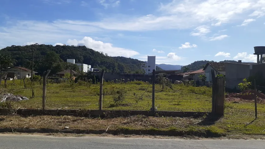 Foto 1 de Lote/Terreno à venda, 1500m² em Centro, Guabiruba