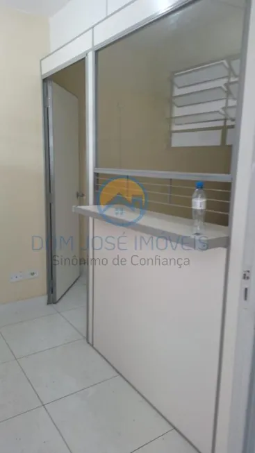 Foto 1 de Sala Comercial para alugar, 30m² em Jardim Dionisio, São Paulo