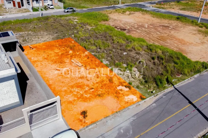 Foto 1 de Lote/Terreno à venda, 252m² em Centro, Tubarão