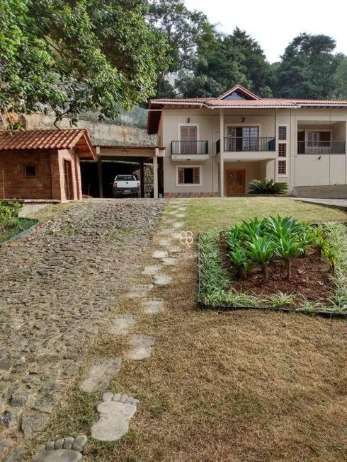 Foto 1 de Casa de Condomínio com 4 Quartos para venda ou aluguel, 346m² em Granja Viana, Carapicuíba