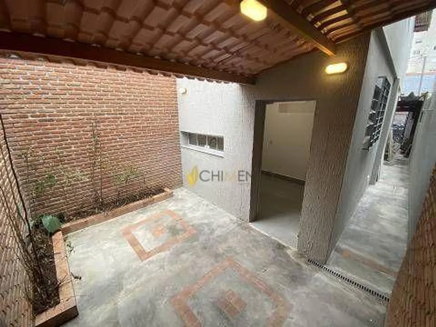 Foto 1 de Casa com 2 Quartos à venda, 90m² em Chácara Santo Antônio, São Paulo