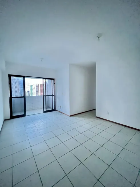 Foto 1 de Apartamento com 3 Quartos à venda, 79m² em Aflitos, Recife