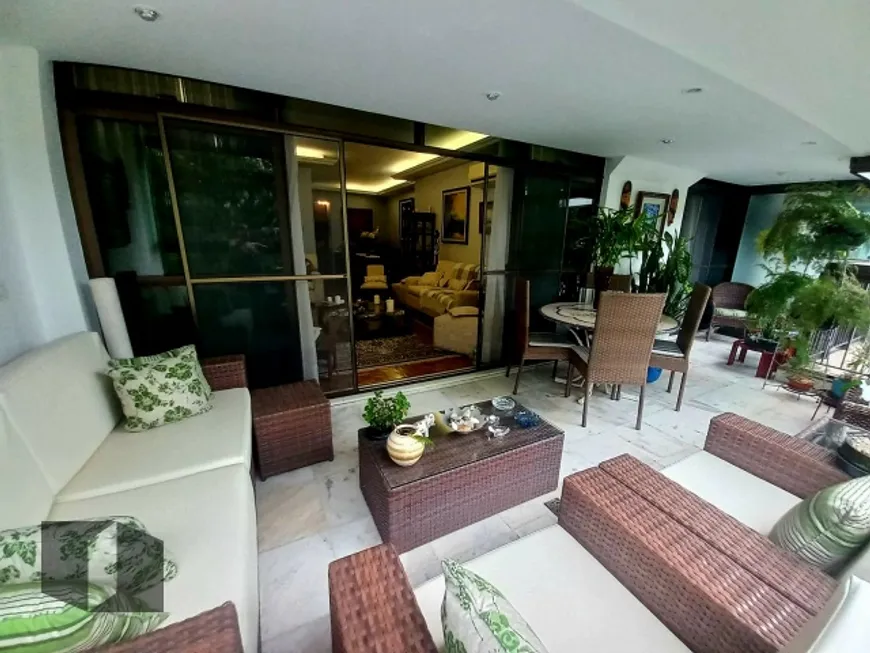 Foto 1 de Apartamento com 4 Quartos à venda, 179m² em Barra da Tijuca, Rio de Janeiro