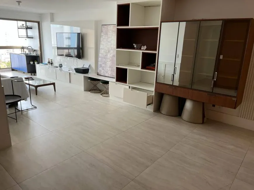 Foto 1 de Apartamento com 3 Quartos para alugar, 130m² em Centro, Campos dos Goytacazes